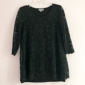 JM Collection laced top